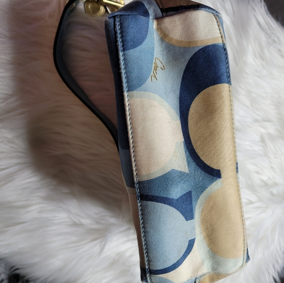 Coach mini purse - Picture 9 of 9